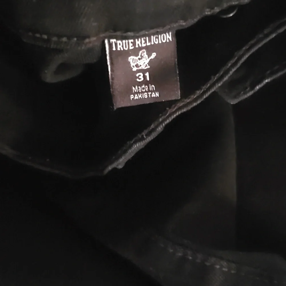 True Religion - Picture 3 of 3
